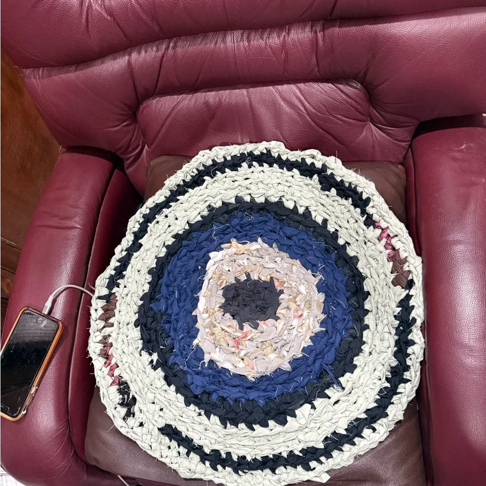 Handmade crocheted rug bathroom kitchen mat round 21” repurposed fabric